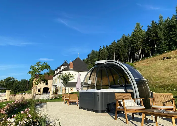 Le Domaine De La Source