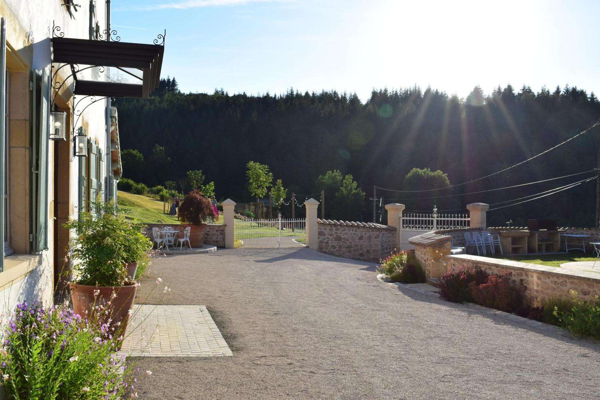 Le Domaine De La Source Guest house Chauffailles