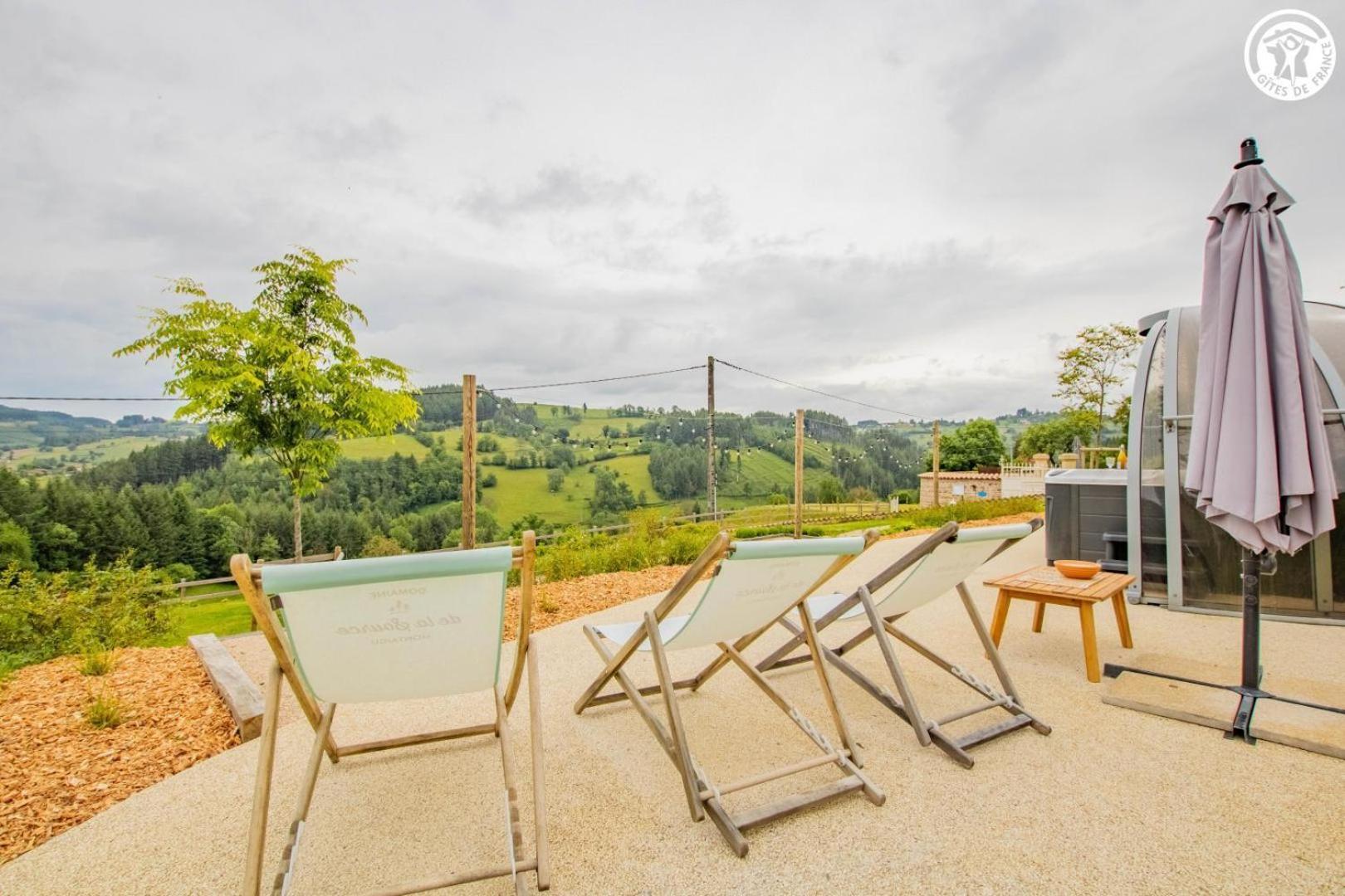 Le Domaine De La Source Guest house